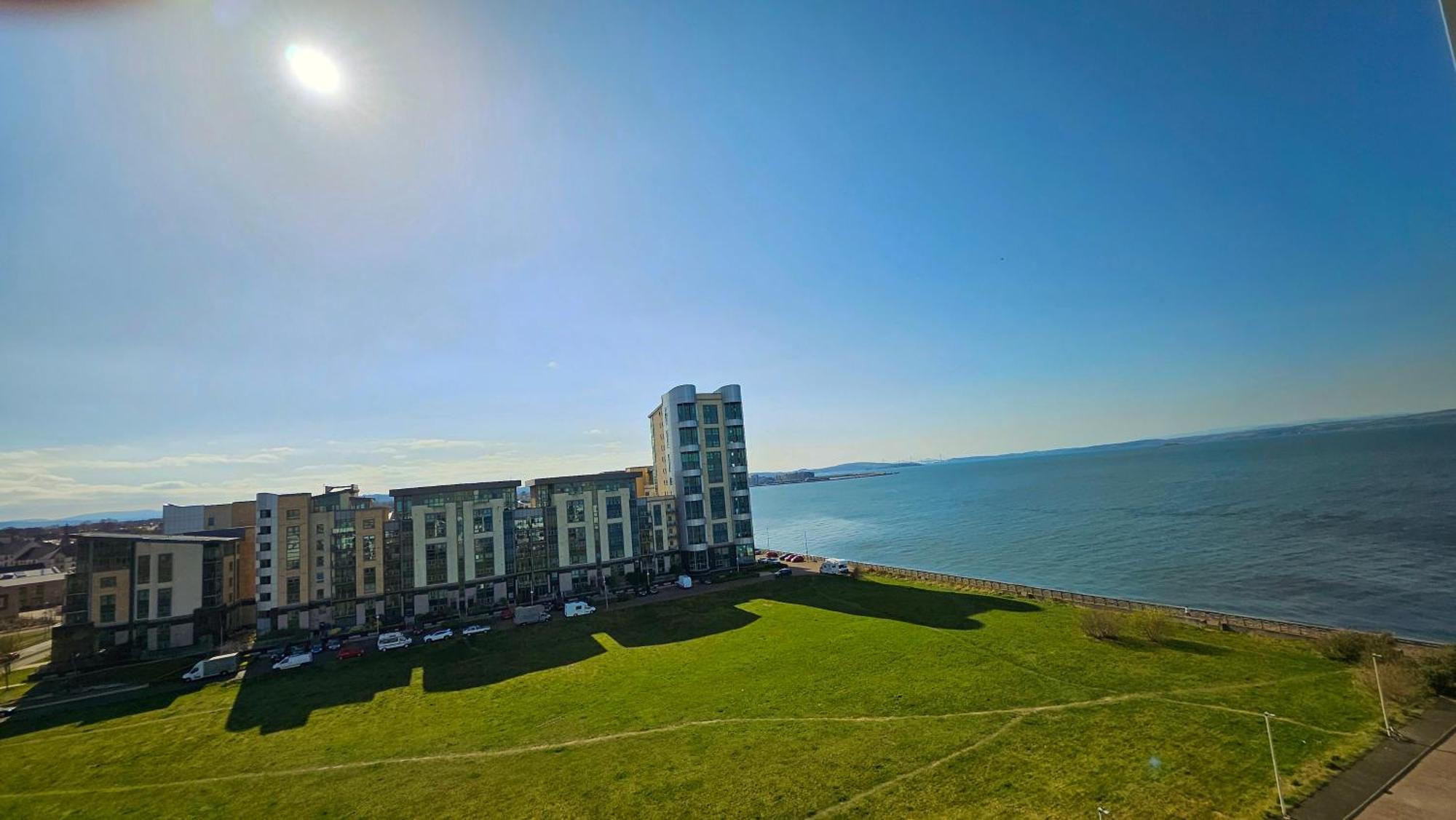 Penthouse Ocean View Luxury Penthouse * Edinburgh